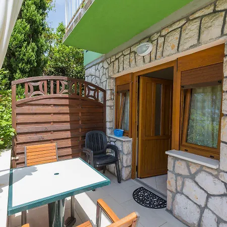 Apartman Mediterranes Nur 70 Meter Zum Mit Meerblick, Parkplatz, Grill